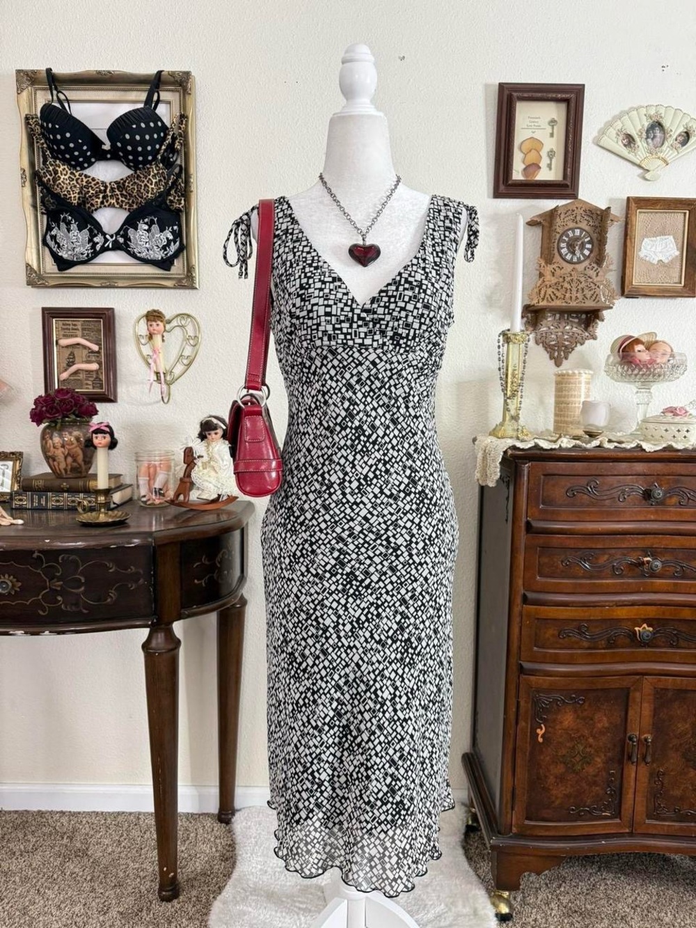Vintage‎ 90’s funky abstract graphic midi dress